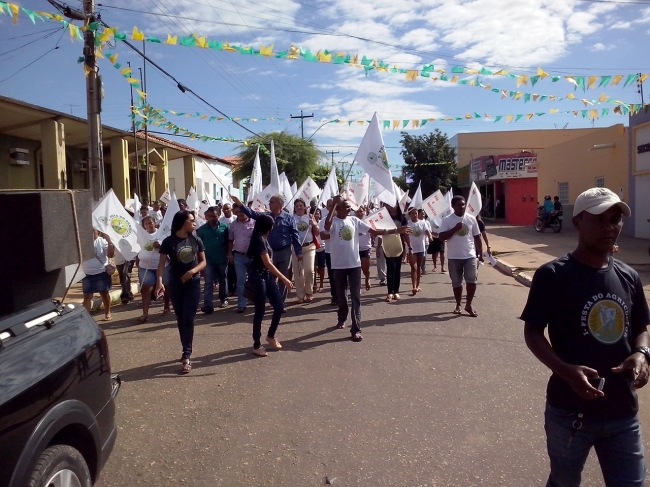 Prefeito Raimundo Ferreira através da SDA realiza a 1º Festa do Agricultor - Imagem 9
