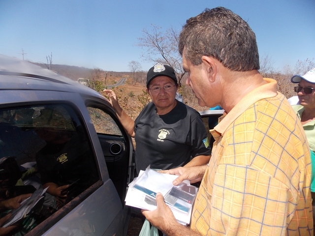 Motorista sai da pista bate em árvore e morre na PI-119  - Imagem 1