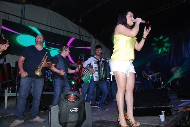 Mara Pavanelly reuniu multidão na XXXI Semana da Juventude - Imagem 6