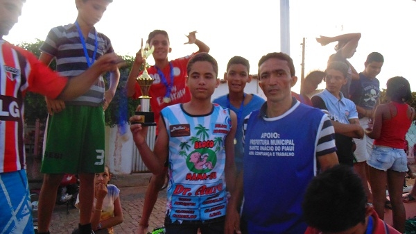 Campeonato de férias é realizado em Santo Inácio  - Imagem 3
