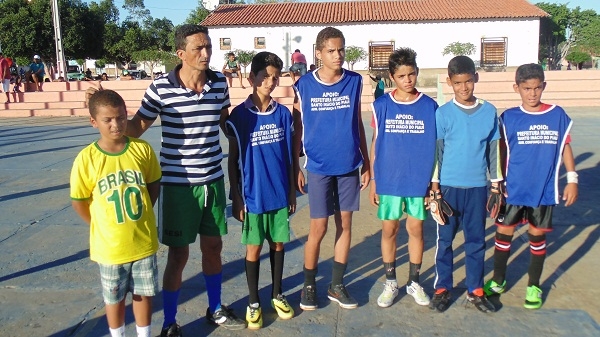 Campeonato de férias é realizado em Santo Inácio  - Imagem 12