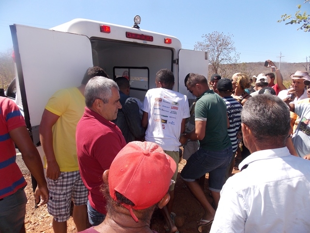 Motorista sai da pista bate em árvore e morre na PI-119  - Imagem 11