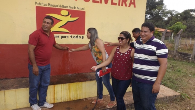 Prefeito Zé Henrique Inaugura dois abastecimento d’água e  quadra de areia poliesportiva no povoado Pereiros  - Imagem 18