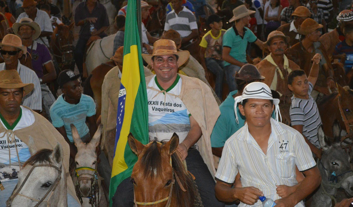 Prefeitura realiza 32ª Festa dos Vaqueiros e distribui prêmios aos participantes