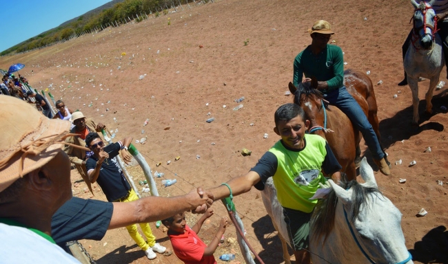 Prefeitura realiza 32ª Festa dos Vaqueiros e distribui prêmios aos participantes - Imagem 38