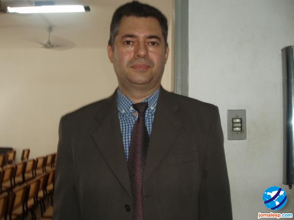 Juiz esclarece pontos sobre acusação que envolve seu nome em golpe