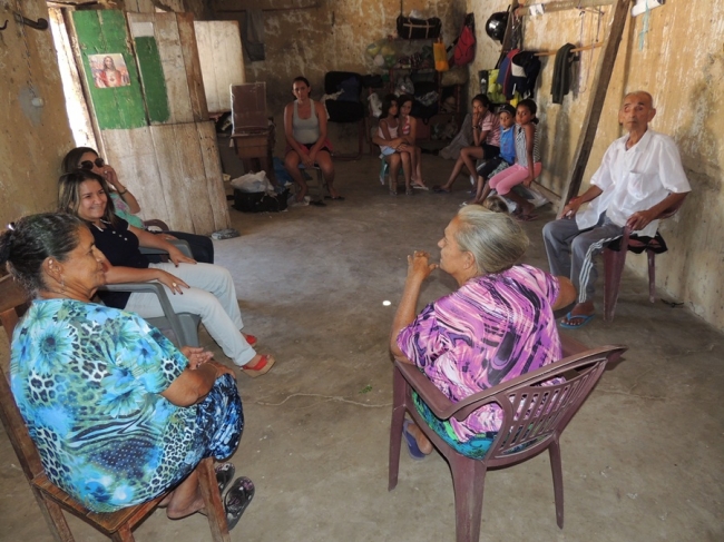 Prefeita Neuma Café visita comunidade a convite dos moradores - Imagem 5