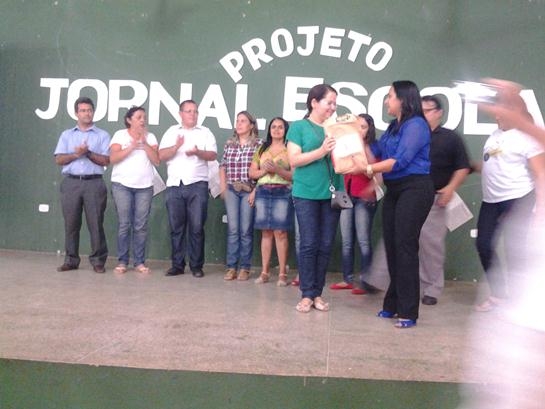 Escolas Municipais publicam a 1ª Edição do Projeto Jornal Escolar – IAS - Imagem 10