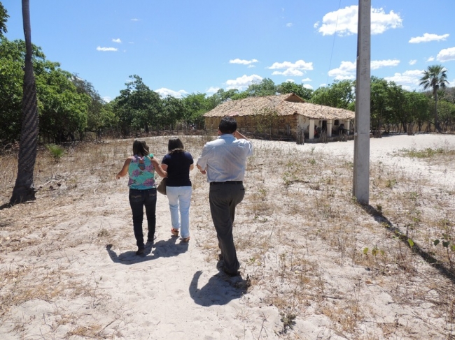 Prefeita Neuma Café visita comunidade a convite dos moradores - Imagem 1