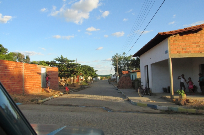 Meio Fio e Calçada para Passeio estão sendo construida em Agricolândia - Imagem 6