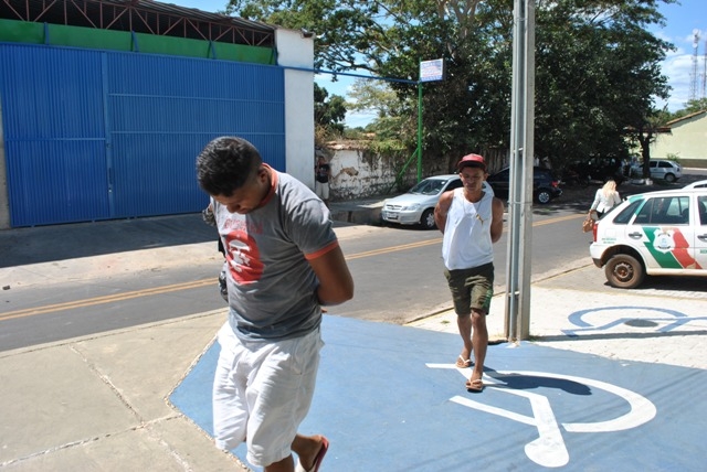 Presa dupla acusada de assaltar Posto de gasolina em Nazaré   - Imagem 1