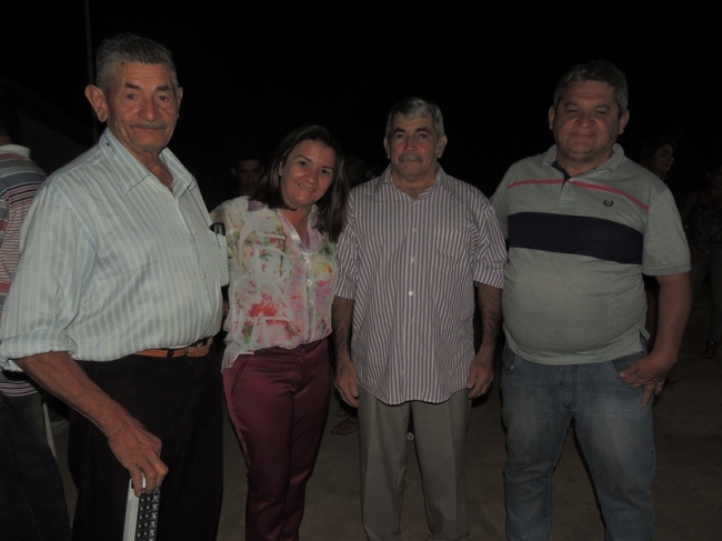 Prefeita prestigia última noite dos festejos de Santa Isabel  - Imagem 9