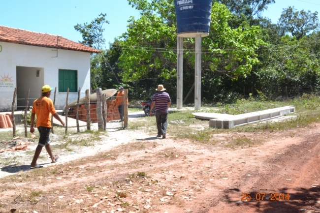Prefeitura de Boa Hora constrói sistema de água na localidade Passa Tempo - Imagem 4