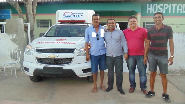 Prefeito de Santo Inácio recebe Ambulância   - Imagem 3