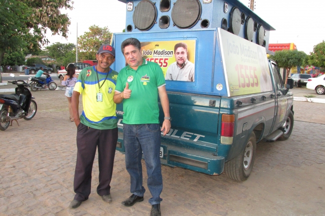 Prefeito: LAN de Passagem Franca encerra os Festejos com três Bandas em Praça pública - Imagem 8