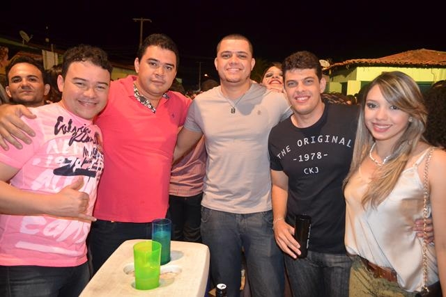 2ª noite do aniversario de Pimenteiras teve Forro dos Plays e Filé - Imagem 5