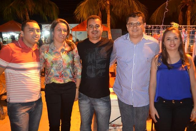 2ª noite do aniversario de Pimenteiras teve Forro dos Plays e Filé - Imagem 32