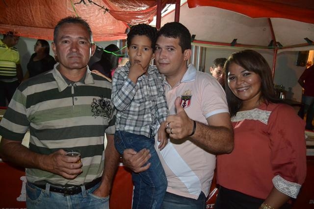 2ª noite do aniversario de Pimenteiras teve Forro dos Plays e Filé - Imagem 49