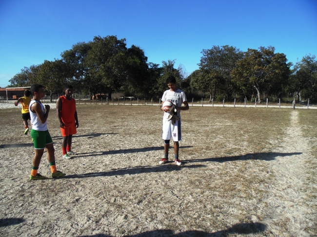 Prefeito Zé Resende entrega material esportivo a Seleção de Boa Hora que enfrentará hoje a seleção de Sigefredo Pacheco - Imagem 15