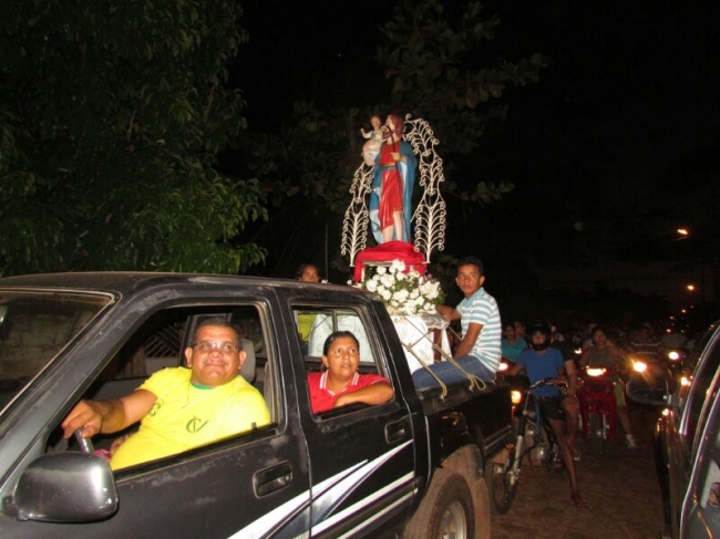 Procissão de São Cristóvão reuniu muitos fieis  - Imagem 8