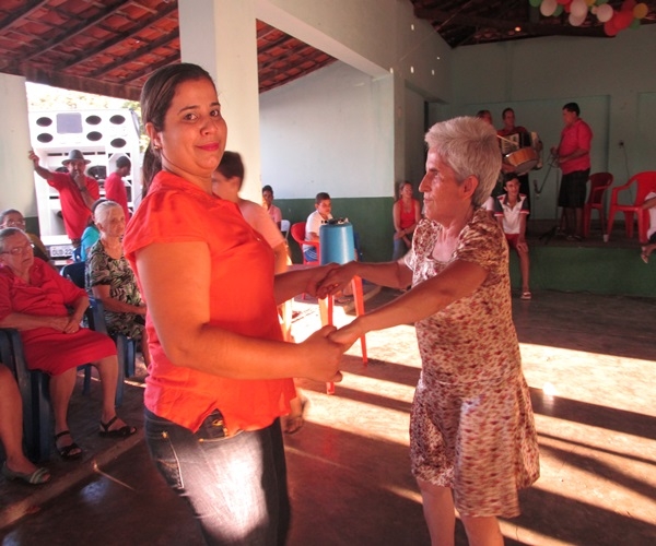 XXIV Semana Cultural: Festa dos Idosos - Imagem 49