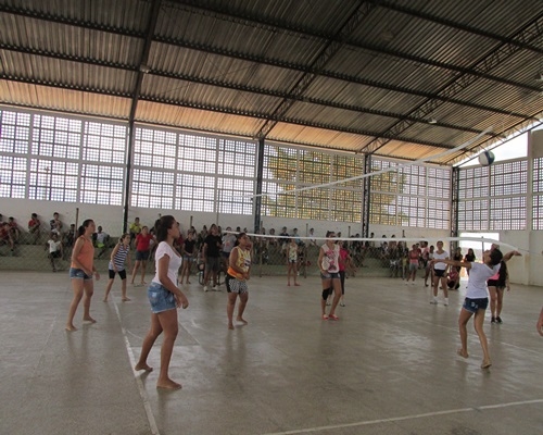 XXIV Semana Cultural: Vôlei de quadra masculino  e feminino - Imagem 26