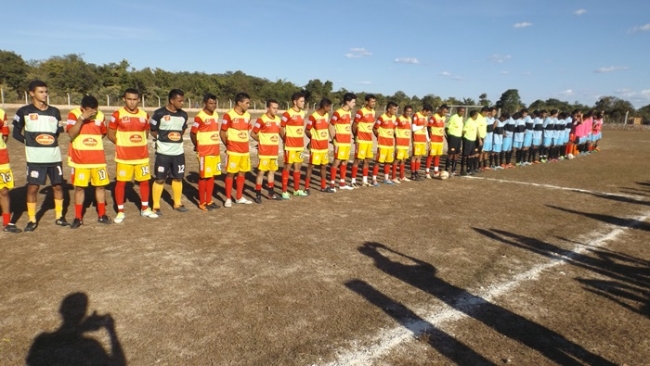Seleção de Nossa Senhora de Nazaré vence na abertura da Copa da Amizade 2014 - Imagem 13