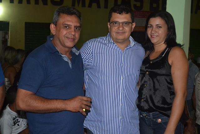 2ª noite do aniversario de Pimenteiras teve Forro dos Plays e Filé - Imagem 22