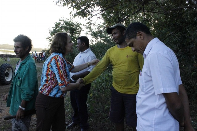 Prefeita Dra. Salete Rêgo visita agricultores na localidade caraíbas - Imagem 16