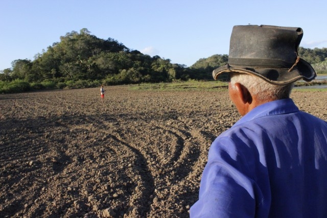 Prefeita Dra. Salete Rêgo visita agricultores na localidade caraíbas - Imagem 22