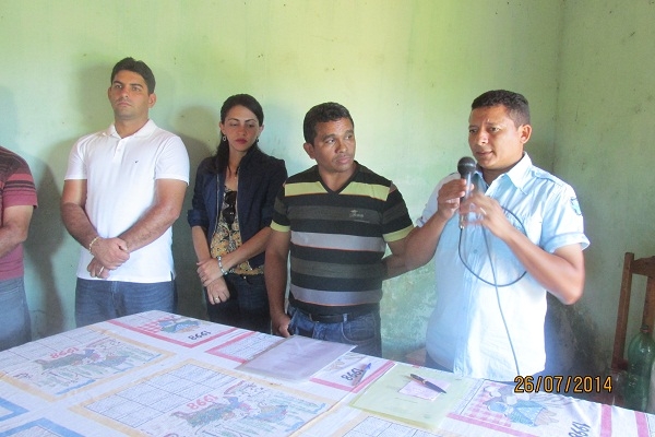 Prefeito Manin Geronço assina ordem de serviço da reconstrução da estrada da Comunidade Vila Boa Hora - Imagem 6