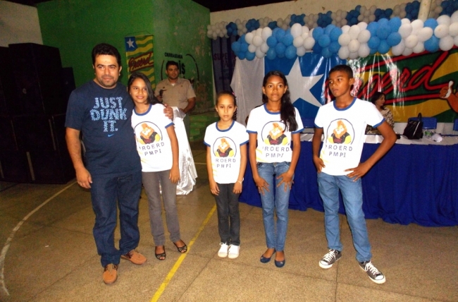 Policia Militar realizou a II formatura do PROERD em Capitão de Campos - Imagem 31