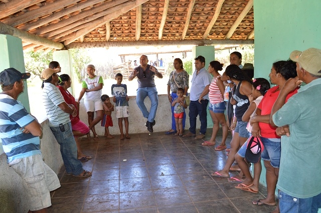 Prefeito Bernildo Val participa de encontro com moradores de assentamento na zona rural - Imagem 1