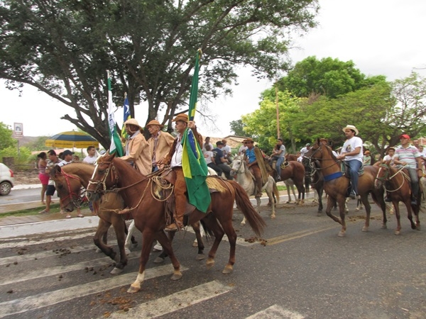 XXIV Semana Cultural: Cavalgada dos Vaqueiros - Imagem 94