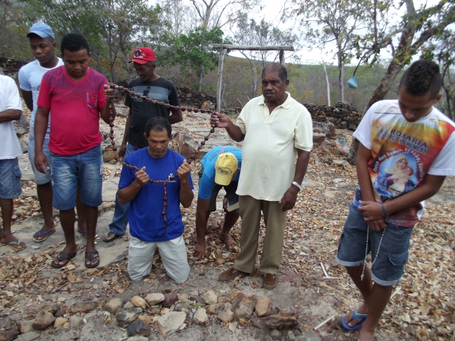 Grupo do terço dos homens de São João da Varjota completa nove anos de fundação - Imagem 37