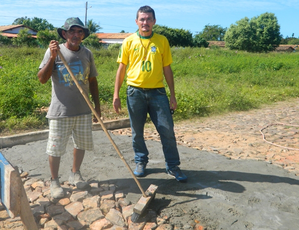 Moradores  da Av. João Siqueira solicitaram  quebra-molas e  foram atendidos pela PMB - Imagem 1