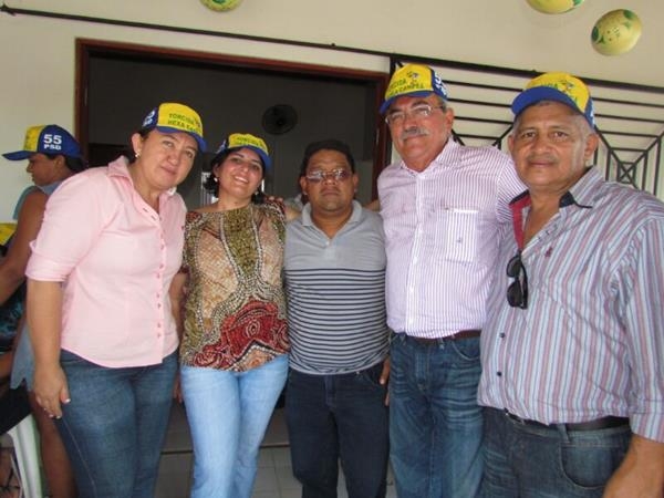 Prefeito Edílson Capote organiza reunião com autoridades e a população em geral - Imagem 31