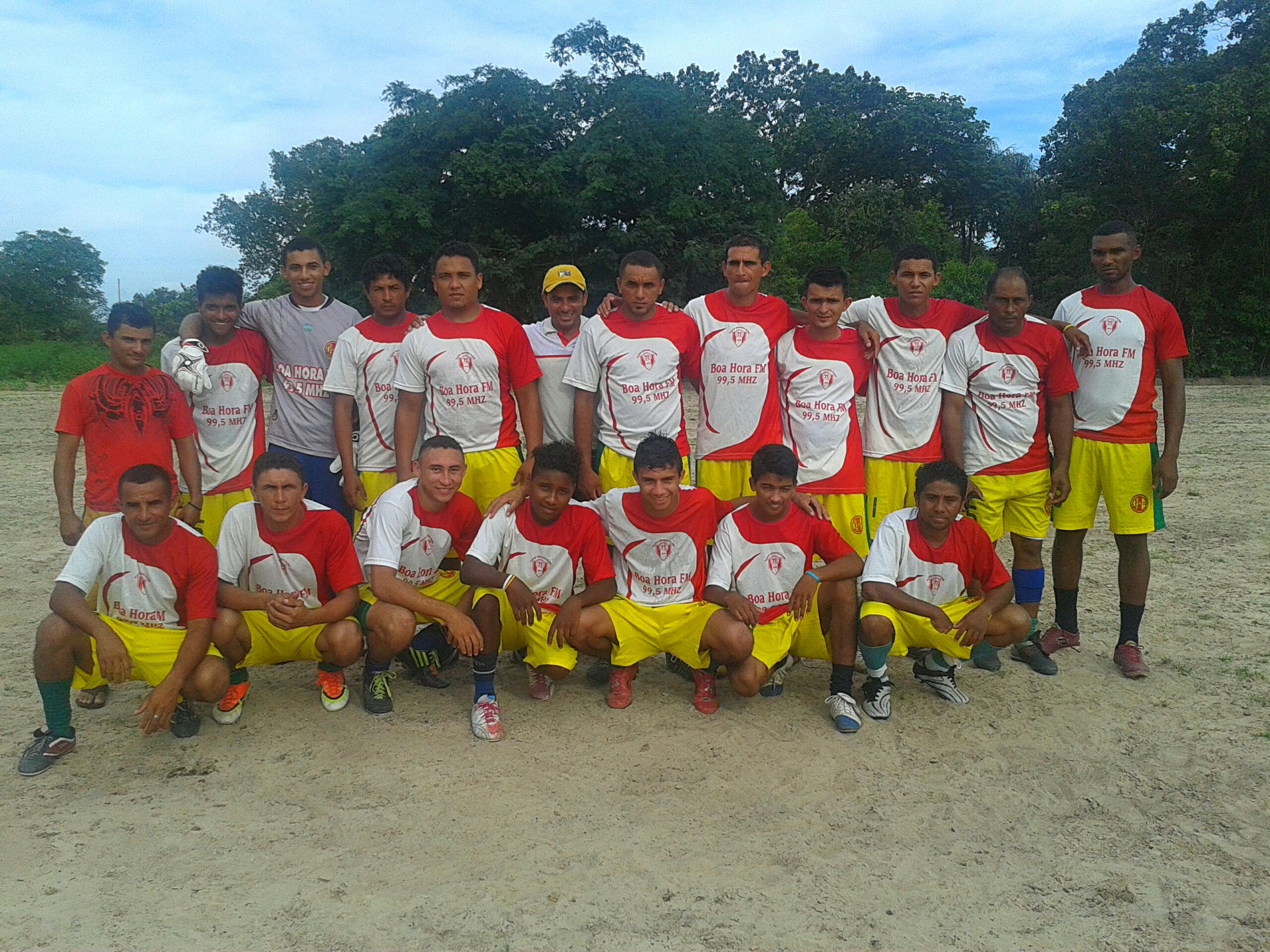 Professor César Paulino faz convocação da seleção de futebol amador de Boa Hora para a Copa da Amizade