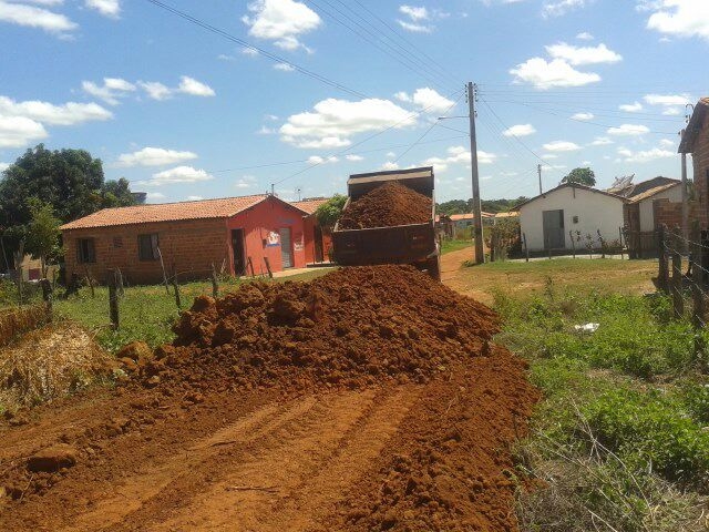 Prefeitura de Barras atende reivindicação de moradores - Imagem 4