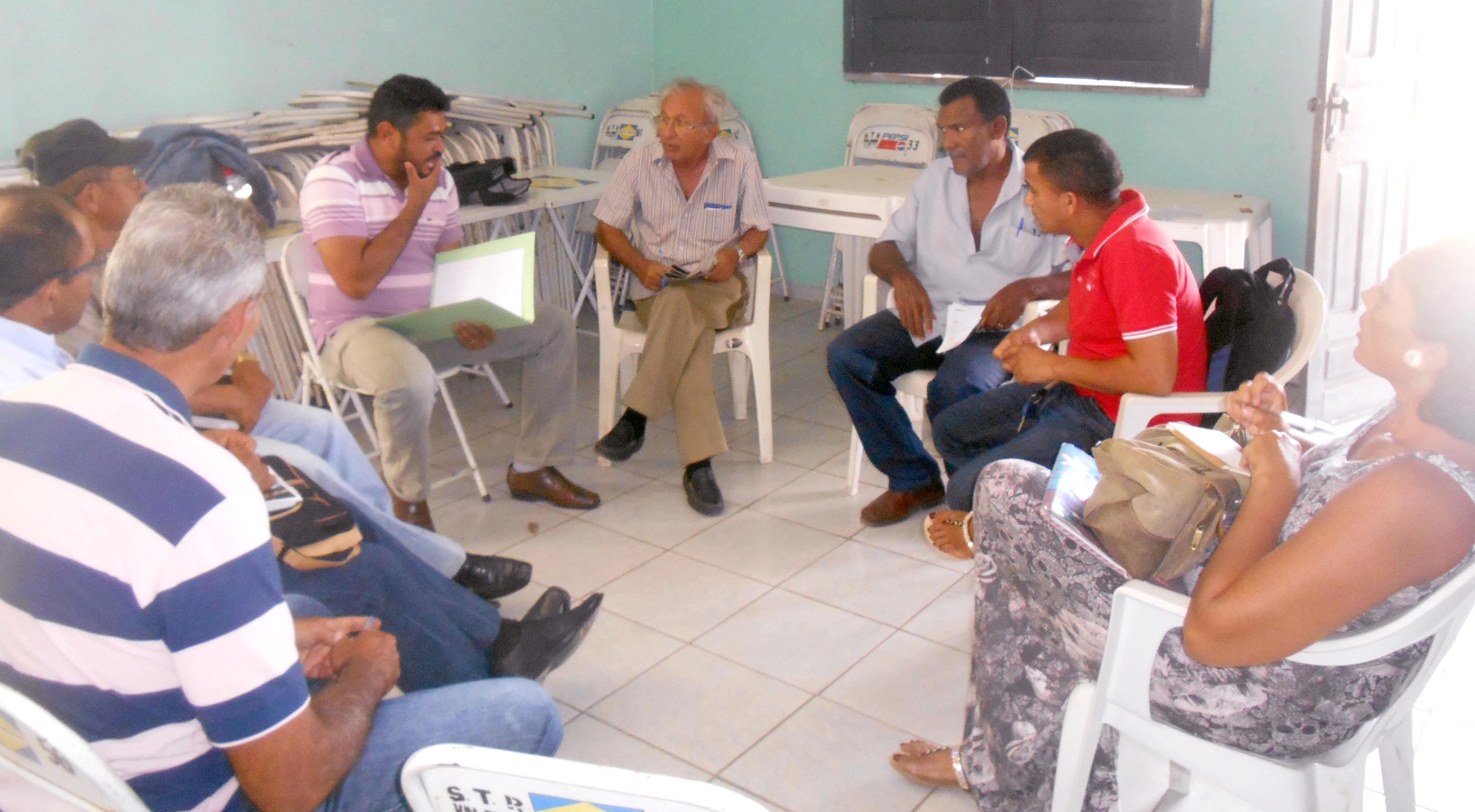 Secretário de Agricultura participa de reunião do Programa Garantia Safra em Valença - PI