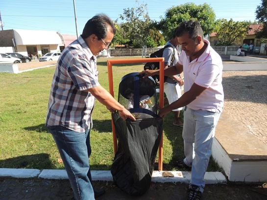 Prefeitura realiza mutirão de limpeza e instala lixeiras e bicicletários - Imagem 7