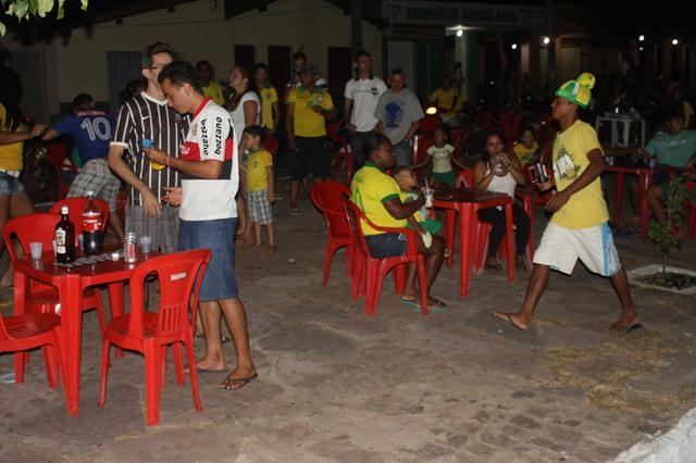 Ipiranguenses vão as ruas comemorar mais uma vitória de nossa Seleção - Imagem 21