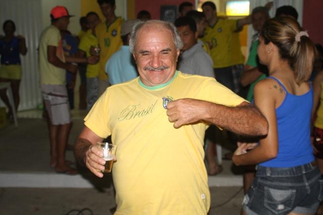 Ipiranguenses vão as ruas comemorar mais uma vitória de nossa Seleção - Imagem 8