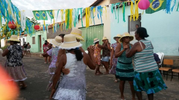 CRAS realiza festa junina com Grupos de Fortalecimento de Vínculos - Imagem 3