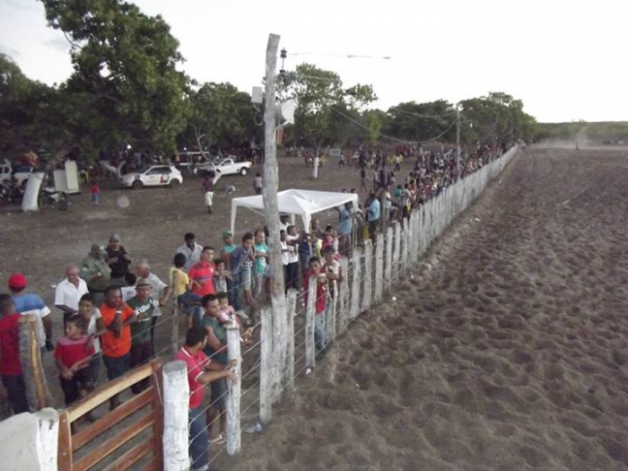 É o Boi, o Cavalo e o Vaqueiro. Derruba do Boi na Vaquejada do Parque Benecarmo - Imagem 31