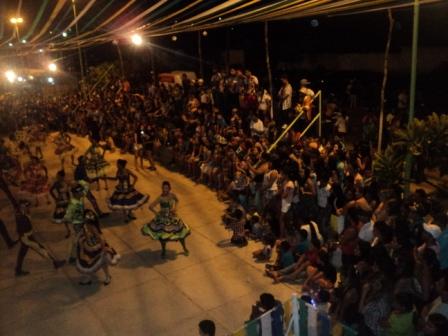 Arraiá do Povo Reune Centenas de Pessoas Em Morro do Chapéu