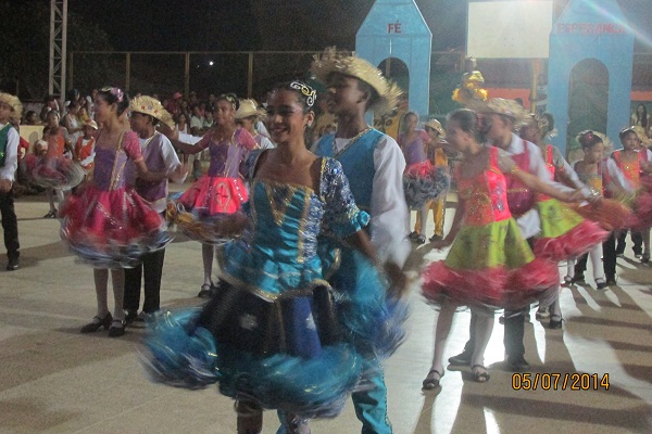 4º Arraiá dos Mirandinhas