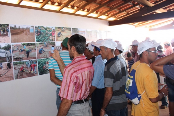 Encontro de Pedreiros(as) do Semiárido do Piauí mobilizou famílias de vários municípios - Imagem 10