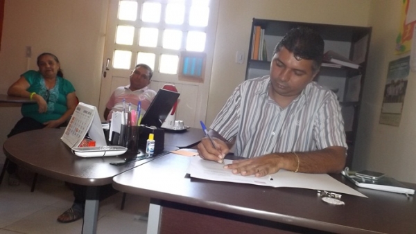 A suplente de vereadora Lourdinha, foi nomeada Assessora da Secretaria de Assistência Social de Nossa Senhora de Nazaré. - Imagem 1