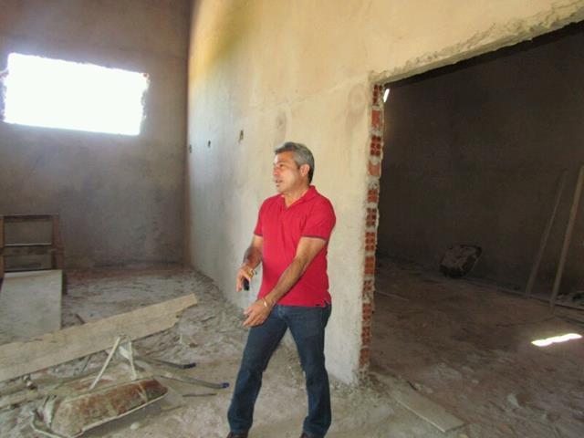 Prefeito Edílson Capote visita obras de matadouro público - Imagem 20
